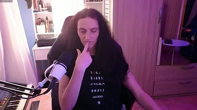 MemiSecrets webcam show