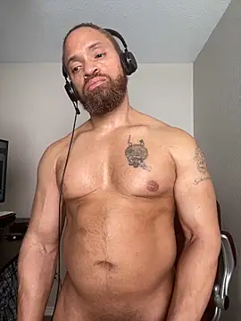 Fathero1time Live XXX Chat