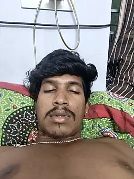 โชว์เว็บแคมของ Mrtamil-star