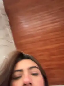 Czat XXX na żywo – emmily_d