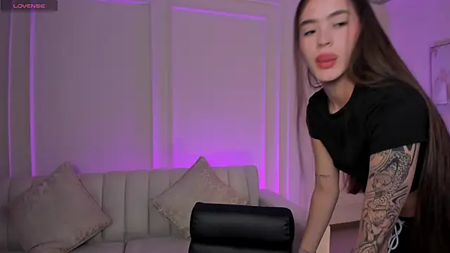 MaiaCollins – Naživo XXX chat