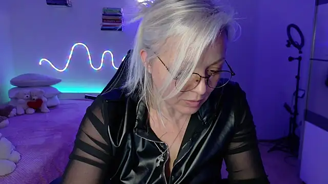 Linsy_Kim Live XXX-chat