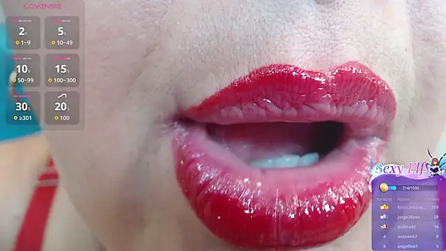 Czat XXX na żywo – Kerly_Doll