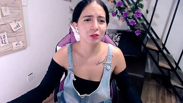 Онлайн чат XXX samantha_baby_