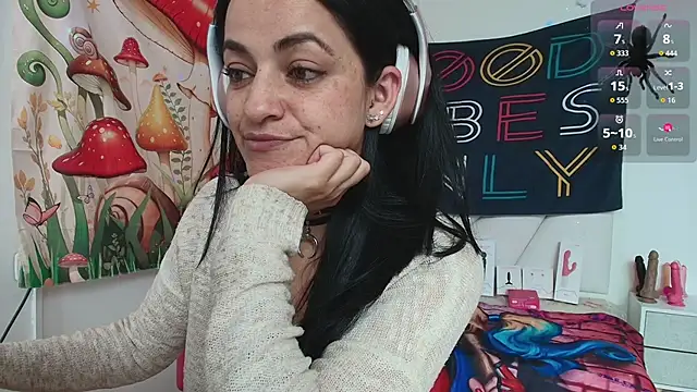 LovelyAzucena – Live XXX-chat