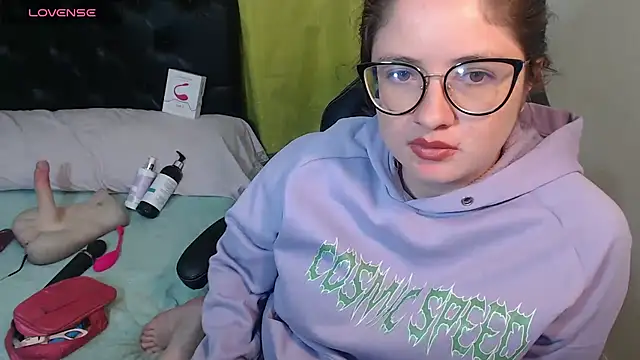 KrystalAdams élő XXX-chatje