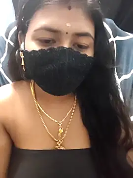 Tamil_Lotus élő XXX-chatje