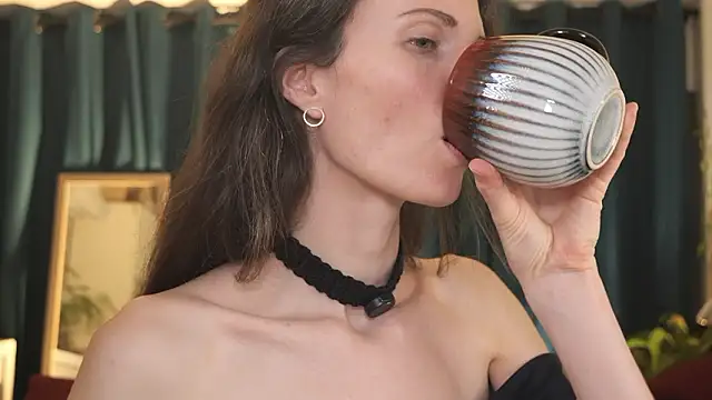 yulladao Live XXX-Chat