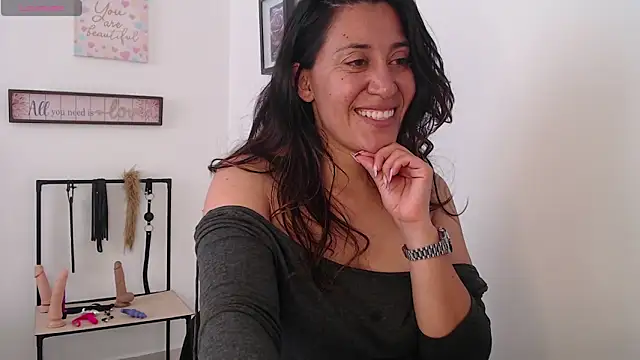 violeta_scott live XXX chat