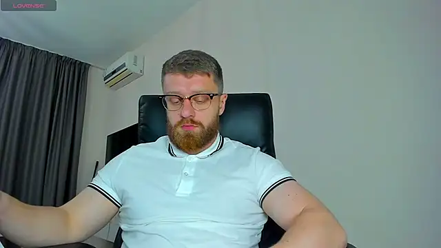 Findom_guy – Naživo XXX chat