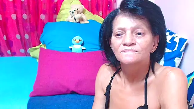 SLUTTYROXY Live XXX Chat