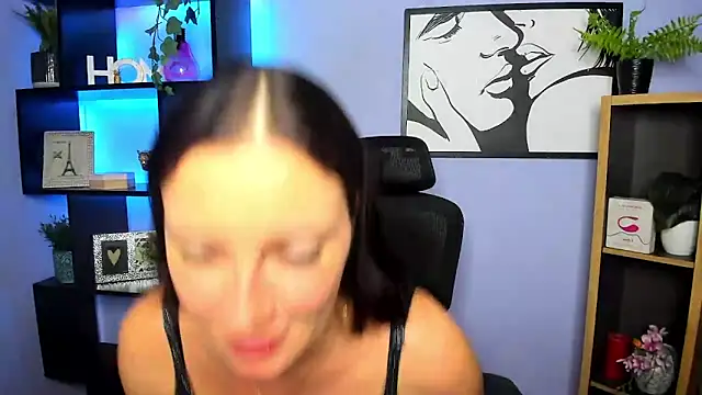 FUN_AMI's Live XXX Chat