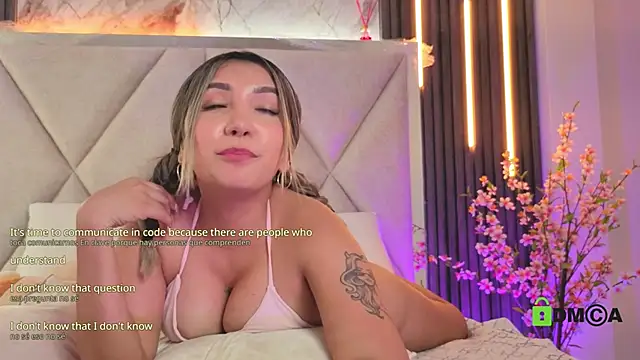 Happy_tits: απευθείας συνομιλία ΧΧΧ