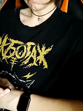 Aashikalaa Live XXX Chat