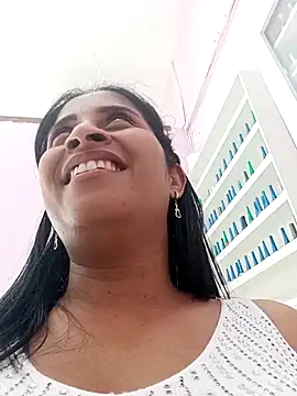 Živý XXX chat CarolinaNavas33