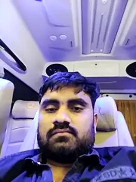 Chat +18 de loyalboy_0052 ao vivo