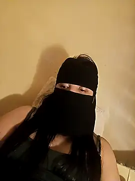 LONA-_- Live XXX-chat