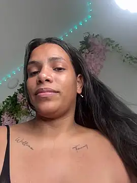 ArielleMillerr- Live XXX Chat