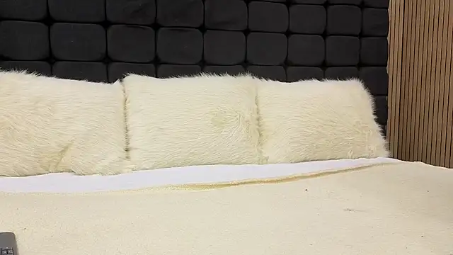 Živý XXX chat messy-saray