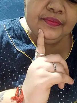 tamilthanushri Live XXX-Chat