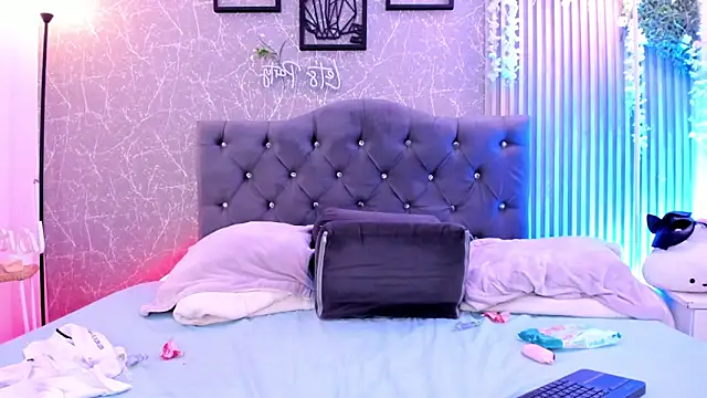 Pokazy przed kamerką – lana_gill1