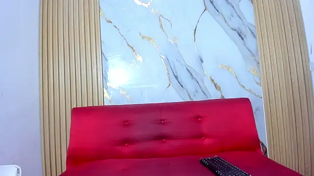 Luluu_08 Chat XXX live