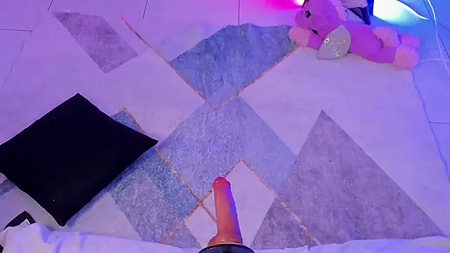 zoe_rivers Adlı Modelin Canlı XXX Sohbeti