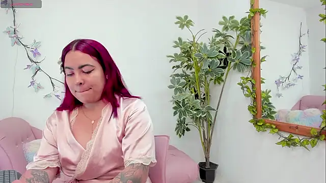 Chat XXX ao vivo de AfroditaVega_