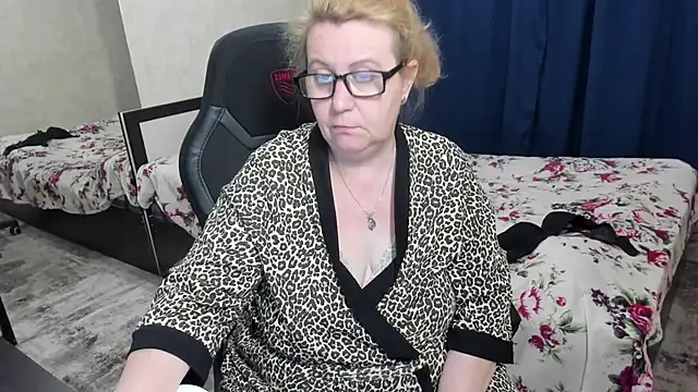 Frau_Marta – Live XXX-chat