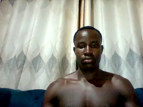 mclntz_bbc élő XXX-chatje