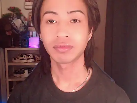 Erin_23 live XXX chat