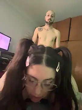 Mizztikaa Adlı Modelin Canlı XXX Sohbeti