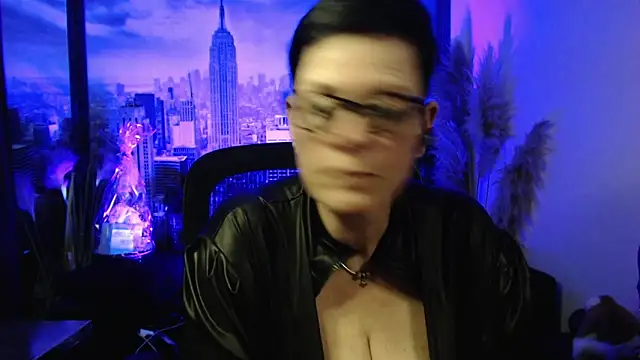 Chat +18 de ninarandmann ao vivo