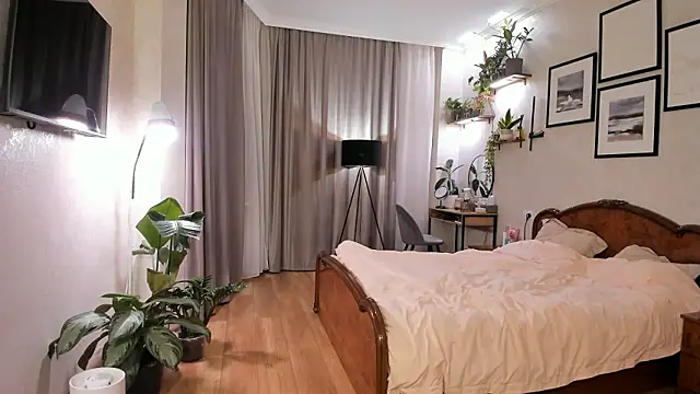 NicoleLuv: απευθείας συνομιλία ΧΧΧ