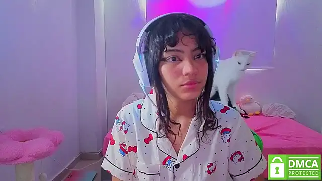 Chat +18 de Lovelyamyy ao vivo