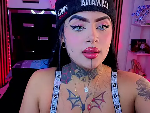 LauriInk1 Live XXX-Chat