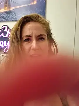 Princ3ss_Maya élő XXX-chatje