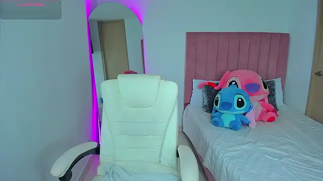 Janettcruz: онлайн-секс-чат