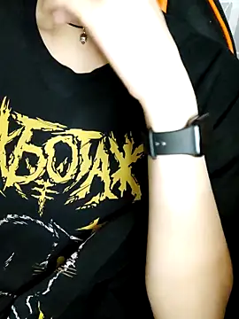 AashikalaaのライブXXXチャット