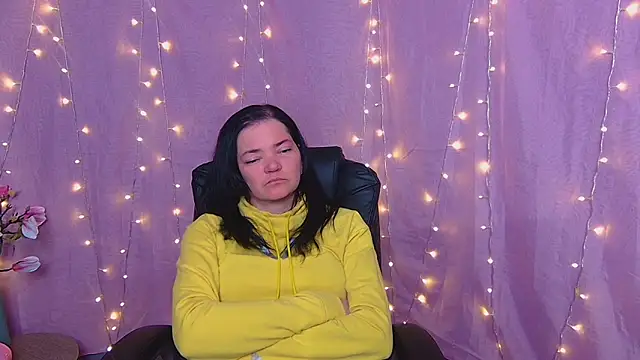 Вебкам-шоу LauraFinn