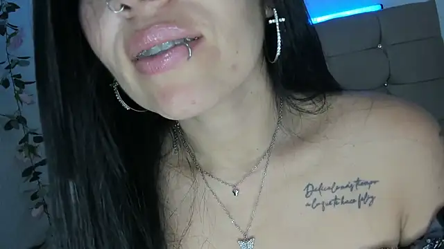 แชท XXX สดของ Tania_mature