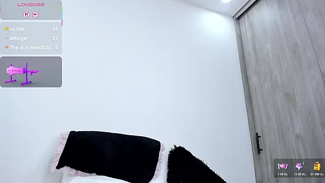 Chat +18 de karlyn_angels ao vivo