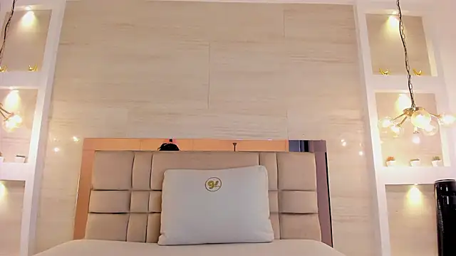 แชท XXX สดของ chloe_murray