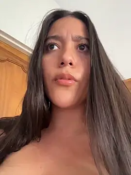 Chat XXX ao vivo de Nhefertary