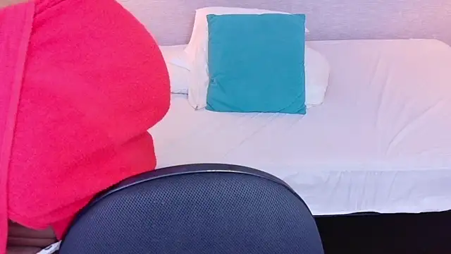 cock_whisperer69_ 现场XXX聊天