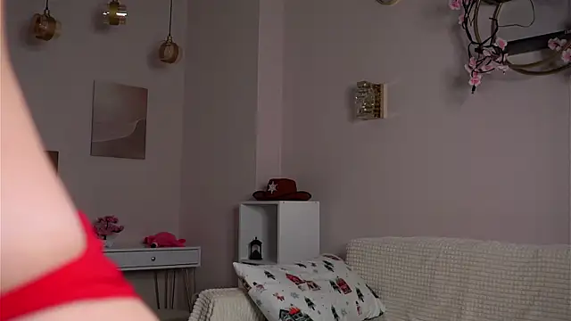 SunnivaCovil Adlı Modelin Canlı XXX Sohbeti