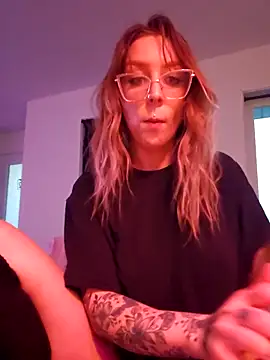 Онлайн чат XXX LilyOrion