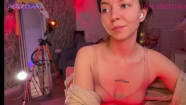 altertyan 现场XXX聊天