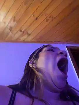 Isabella18_pink's Live XXX Chat