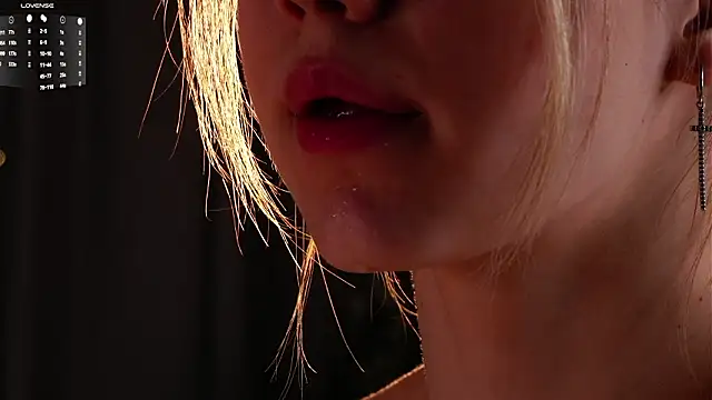 EdlinAlliston's Live XXX Chat